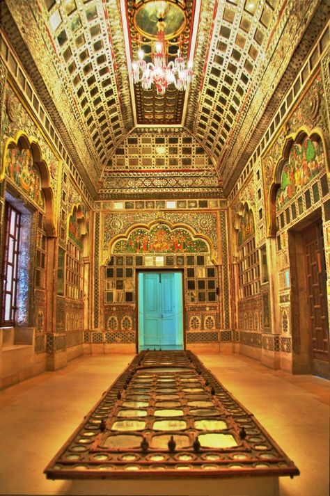 In a Room Full Of Mirrors | Flickr - Photo Sharing! Room Full Of Mirrors, Sheesh Mahal, City Palace Jaipur, Mehrangarh Fort, Mysore Palace, India Architecture, Indian Architecture, Rajasthan India, Traditional Architecture