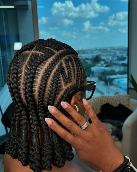 Houston Stitch Braids | 💕SQUIGGLE BRAIDS BACK IN ACTION!!!💕 More on TikTok @ttaystouch This was super cute 🥰 #houstonhair #houstontxhairstylist… | Instagram Latest Hair Braids, Cornrows Natural Hair, Cornrows Braids For Black Women, Short Box Braids Hairstyles, Braided Hairstyles For Black Women Cornrows, Feed In Braids Hairstyles, Quick Natural Hair Styles, Braided Cornrow Hairstyles, Box Braids Hairstyles For Black Women