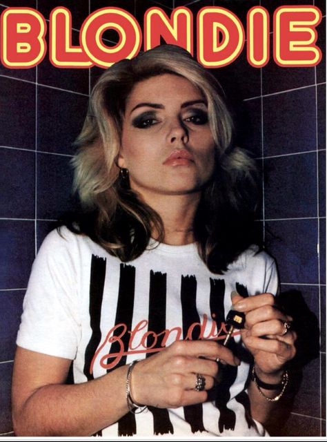 Debbie Harry Deborah Harry Blondie, Divas Pop, Deborah Harry, Blondie Debbie Harry, Rock N’roll, Debbie Harry, Women In Music, Band Posters, Stevie Nicks