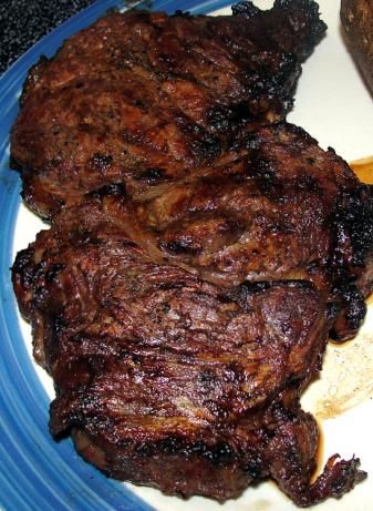 Grilled Sirloin in Bourbon Marinade Bourbon Marinade, Grilled Sirloin, Steak Marinades, Sirloin Steak Recipes, Balsamic Marinade, Steak Marinade Recipes, Grilled Steak Recipes, Sirloin Steak, Steak Marinade