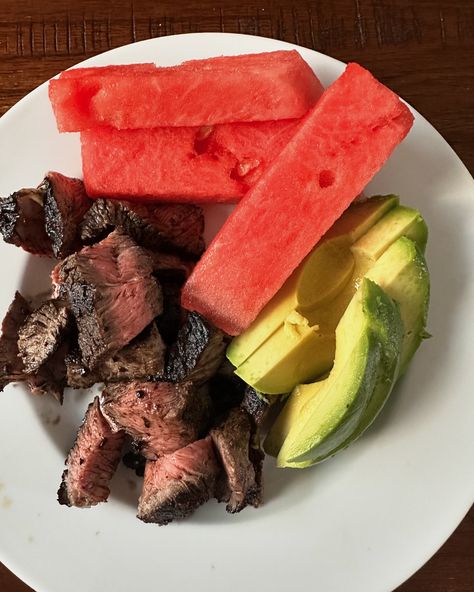 Yesterdays dinner 🍽️ 🥩😋 #ribeyesteak Paleo Diet Aesthetic, Eating Real Food, Animal Based Recipes, Watermelon Steak, 0 Carb Foods, Steak And Avocado, Steak Avocado, Avocado Dishes, Real Food Diet