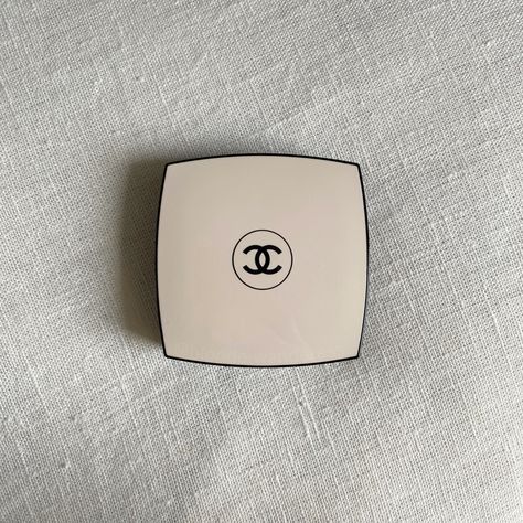 Chanel Makeup Aesthetic, Chanel Makeup Products, Powder Aesthetic, Coco Chanel Aesthetic, Chanel Makeup Set, Chanel Powder, Aesthetic Chanel, Chanel Aesthetic, Chanel Les Beiges