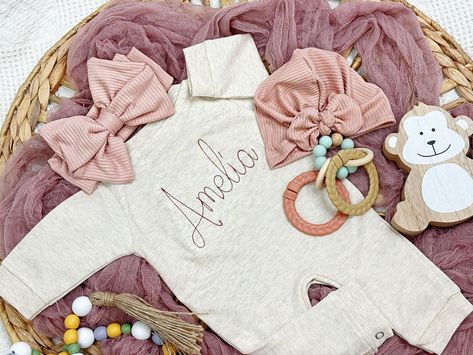 Baby Girl Hospital, Personalized Newborn Outfit, Girl Coming Home Outfit, Newborn Baby Girl Outfit, Outfit Options, Personalized Newborn, Hospital Outfit, Girls Coming Home Outfit