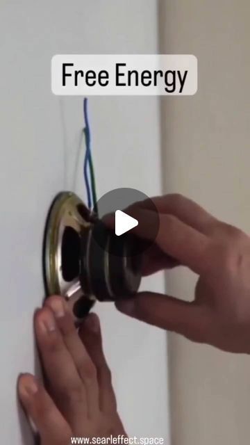 Diy Engineering Projects, Electrical Installation Home, Electric Circuit Projects Ideas, Electricians Tools, Diy Electricity, Diy Electronics Projects, Electrical Engineering Technology, Mechanical Engineering Projects, Outdoor Electrical Outlet