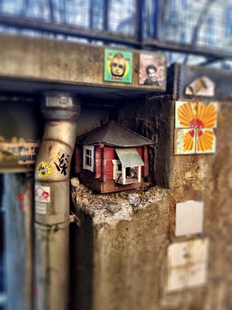 Little house in Stockholm, Sweden Tiny Architecture, Street Art Utopia, Garden Houses, Diy House, Stockholm Sweden, Street Art Graffiti, Fairy House, Outdoor Art, Land Art