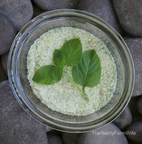 Mint Recipes Fresh, Herb Crafts, Buttery Toast, Common Flowers, Drying Mint Leaves, Mint Sugar, Growing Mint, Preserving Herbs, Homemade Sandwich