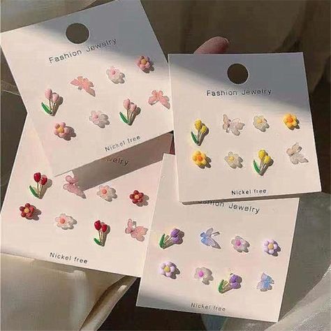 Aomu 8pcs/set Cute Romantic Colorful Acrylic Butterfly Flower Earrings Irregular Geometric Mini Studs Earrings For Women Jewelry - Stud Earrings - AliExpress Buku Diy, قلادات متدلية, Acrylic Butterfly, Cute Stud Earrings, Mini Studs, Butterfly Earrings Stud, Girly Accessories, Butterfly Flower, Girls Sweet