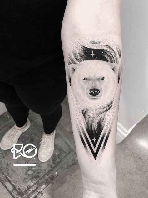 Geometric Bear Tattoo, Geometric Tattoo Meaning, Tattoo Stockholm, North Star Tattoos, Polar Bear Tattoo, Geometric Flower Tattoo, Small Geometric Tattoo, Geometric Animal Tattoo, Bear Tattoo Designs