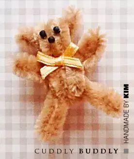 Quick & Easy Pipe Cleaner Teddy Bear | Buddly Crafts Pipe Cleaner Teddy Bear, Pipe Cleaner Projects, Craft Pipe Cleaner, Pipe Cleaner Animals, Pipe Cleaner Art, Teddy Bear Crafts, Mini Teddy Bears, Girl Scout Swap, Baby Teddy