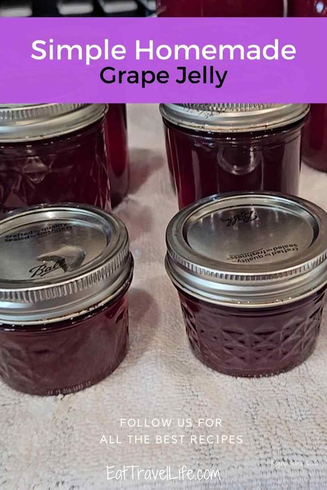 Homemade canned grape jelly never tasted better. You can can your own grape jelly and enjoy it all year with this recipe. #CanningConcordGrapeJelly #HomemadeGrapeJellyRecipe #HowToCanGrapeJelly  #PreservingGrapeJelly #EasyGrapeJellyCanningRecipe #WaterBathCanningGrapeJelly #ConcordGrapesJellyTutorial #BestHomemadeJellyRecipe #MakingAndCanningGrapeJelly #CanningTutorialForBeginners #GrapeJellyFromScratch #DIYConcordGrapeJelly  #CanningFruitJelliesAtHome Grape Jam Recipe Canning, Jelly Canning Recipes, Grape Jelly Recipe, Grape Jam Recipe, Homemade Grape Jelly, Concord Grape Jelly, Canning Fruit, Grape Jam, Chocolate Dipped Fruit