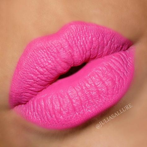 Neon Pink Lipstick, Anastasia Liquid Lipstick, Anastasia Beverly Hills Liquid Lipstick, Lipstick Style, Lip Art Makeup, Nice Lips, Clear Skin Tips, Kissable Lips, Beauty Lipstick