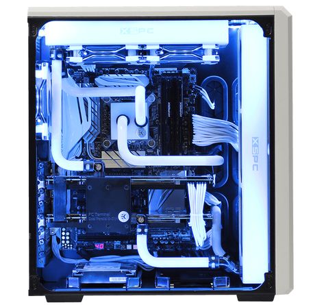 Gaming Pc Water Cooled, Liquid Cooled Pc Gaming, Water Cooled Gaming Pc, Water Cooled Pc Build, Water Cooled Pc, Liquid Cooled Pc, Computer Building, Gaming Items, Custom Gaming Computer