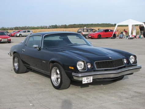 80s Camaro, 1975 Camaro, 77 Camaro, 1976 Camaro, 1973 Camaro, Drag Racing Videos, Chevrolet Camaro 1970, Old American Cars, Car Wheels Diy