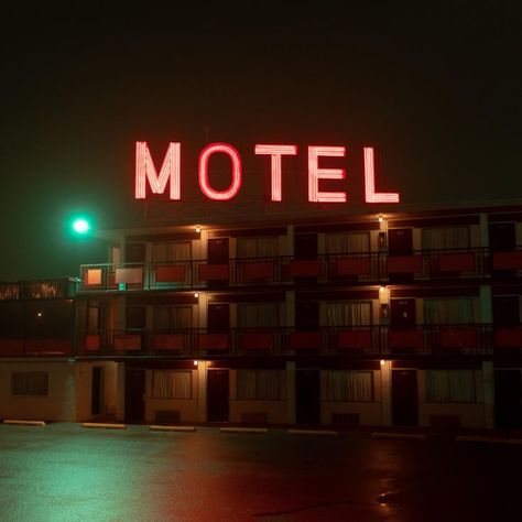 Old Motel Aesthetic, 80s Motel, Creepy Motel, Motel Photoshoot, Motel Aesthetic, Old Motel, Motel Room, Camera Composition, Composition Photoshop