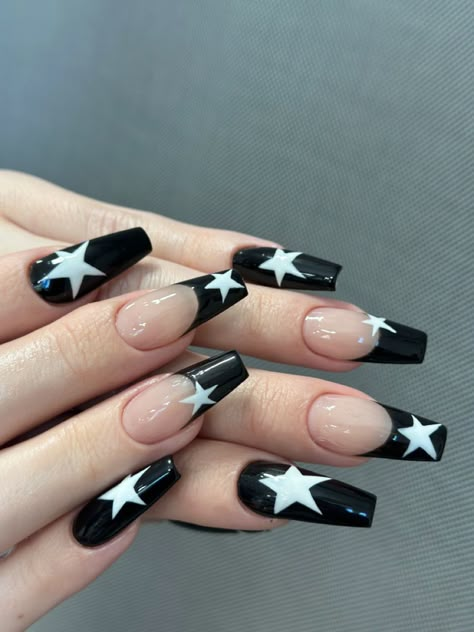 Coffin gelx french tip with star design Nail Inspired Medium, Black Acrylics With Design, Hoco Acrylic Nails, Purple Grunge Nails, Az Nails, Emo Nail Art, Shifting Wardrobe, Stars Nails, Star Nail Designs