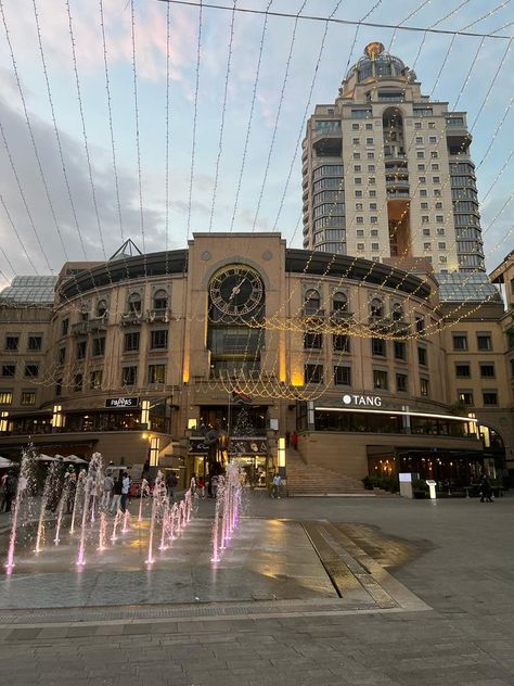 Sandton Sandton City Aesthetic, Stolen Pics, Visionary Board, Lawyer Life, Sandton City, African Aesthetic, Sandton Johannesburg, Fake Photos, Travel Africa