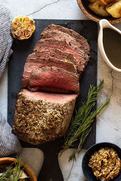 Roast Topside of Beef - Roast Recipes - Feed Your Sole New York Roast Recipe, Strip Roast Recipe, Strip Roast, New York Strip Roast, Topside Beef, Spaghetti With Ground Beef, Rib Roast Recipe, New York Strip, Beef Strips