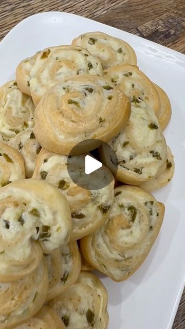 Crescent Roll Pinwheels, Cream Cheese Jalapeno, Crescent Roll Sheet, Football Food Appetizers, Luke Brown, Cream Cheese Pinwheels, Cheap Meal Plans, Cheese Pinwheels, Pinwheel Appetizers