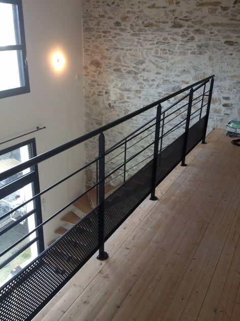 Balustrade Mezzanine, Garde Corps Metal, Garde Corps Design, Halle, Stairs, Architecture, Design