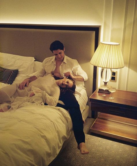 Hotel Room Couple Photoshoot, Hotel Room Engagement Photos, Couple Engagement Pictures, Romantic Photoshoot, Elegant Couple, Wedding Picture Poses, Bridal Poses, Couples Engagement Photos, Couples Vibe