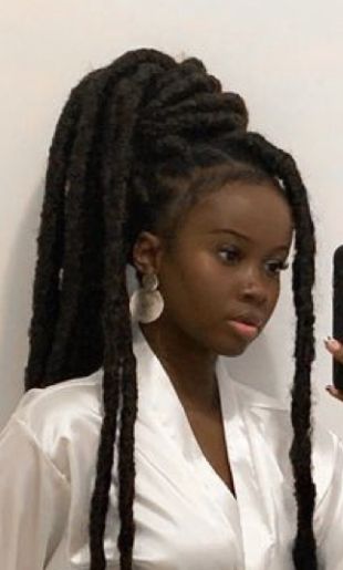 Faux Locs Marley Hair, Latest Hair Braids, Hair Braid Patterns, Faux Locs Hairstyles, Dreadlock Styles, Cute Box Braids Hairstyles, Protective Hairstyles Braids, Too Funny, Pretty Braided Hairstyles