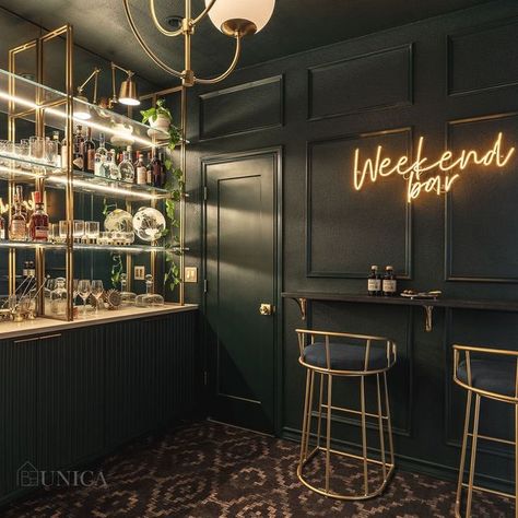 Dramatic Bar Design, Drinking Room Home Bars, Home Bar Ceiling Design, Speakeasy Dry Bar, Classy Basement Bar Ideas, Bar Style Dining Room, Moody Wet Bar Design, Art Deco Home Bar Ideas, Black Bar Room Ideas