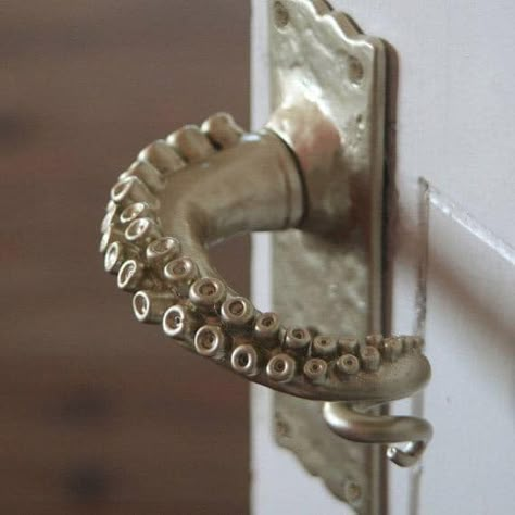 Deco Originale, Room Deco, Dream House Decor, Design Case, Dream Home Design, Aesthetic Room, 인테리어 디자인, Door Knobs, Door Handle