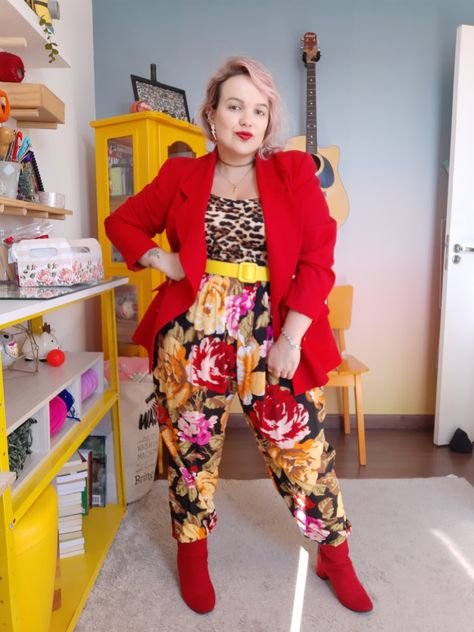 Fun Outfits Plus Size, Thrifted Plus Size Outfits, Clown Costumes, Genderqueer Fashion, Bright Outfit, Maximalist Fashion, Thrifted Fashion, Painted Eggs, Work Fits