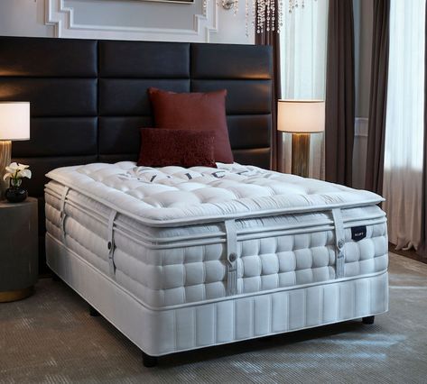 See how Saatva compares to the most expensive mattresses, including beds from Hästens, Duxiana, and Vispring. Bed Showroom, Hotel Mattress, Luxury Mattress, No Foundation, Quilt Layers, Luxury Mattresses, Queen Queen, Plush Mattress, Online Mattress