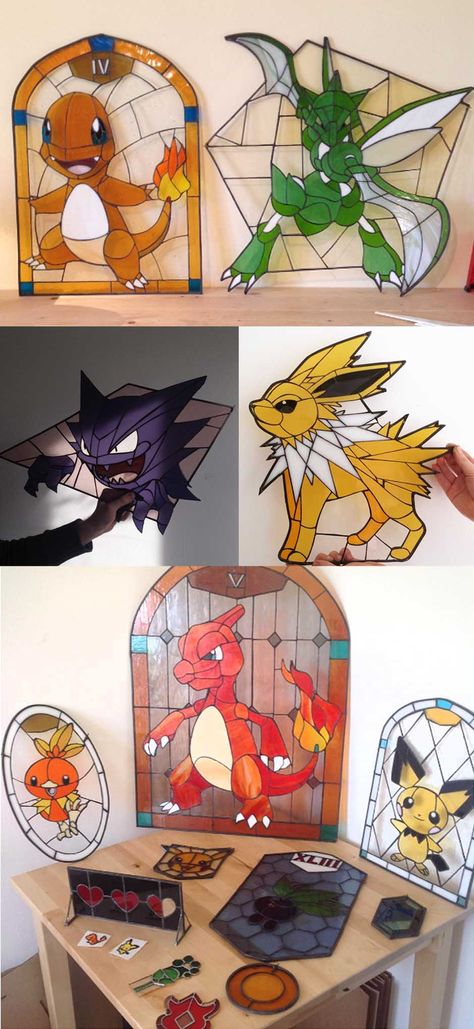 Pokemon Stained Glass #pokemon #nintendo #anime #mech #merchandise #stainedglass Pokemon Room, 3d Pokemon, L'art Du Vitrail, Pokemon Diy, Pokemon Craft, Glass Suncatchers, 8bit Art, Stained Glass Diy, Disney Decor