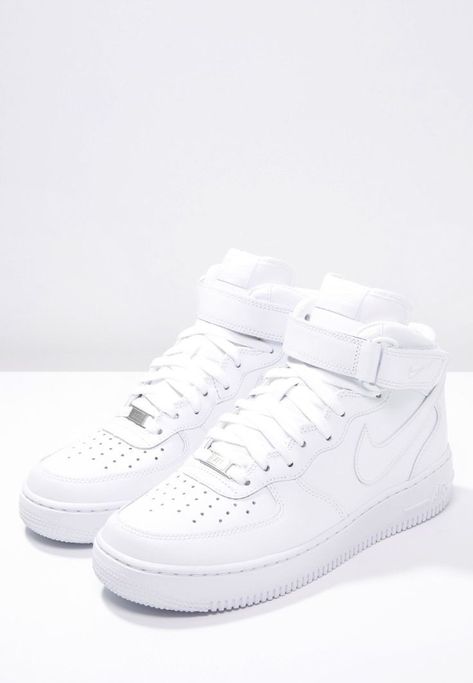 Nike Air Force High, Outfits With Air Force Ones, Air Force High, Air Force Shoes, Nike Shoes Air Force, Nike Shoes Girls, White Nike Shoes, Dr Shoes, Jordan Shoes Girls