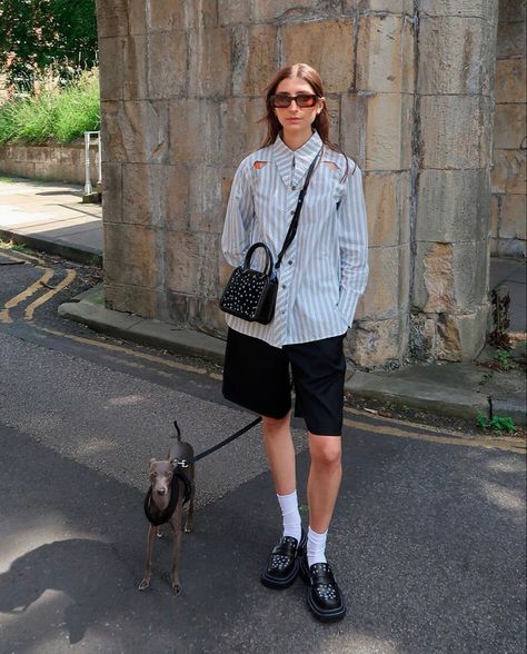 Art Gallery Summer Outfit, Tomboy Femme, Sick Clothes, Street Snap, Fire Fits, Minimal Outfit, 가을 패션, Outfits Women, Spring Summer Outfits