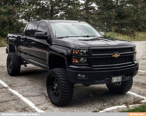 Jacked Up Chevy, Jacked Up Truck, Chevy Duramax, Country Trucks, Trucks Lifted Diesel, Black Truck, Custom Pickup Trucks, Skyline R34, Lifted Chevy