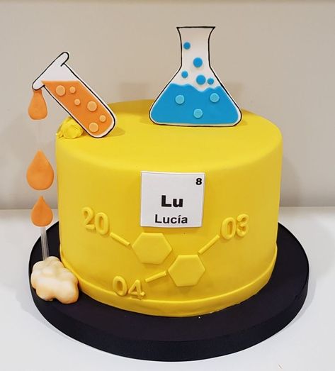 Chemistry Party, Chemistry Cake, Cake Frosting Designs, Science Cake, Science Themed Party, Science Birthday Party Ideas, Scientist Birthday Party, Scientist Birthday, Dad Birthday Cakes