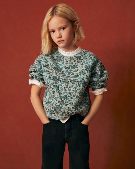 MANGO Kids (@mangokids) posted on Instagram: “Because flowers and butterflies are not just for spring! ⁣ Give their winter outfits a cheerful air with the new arrivals at mango.com⁣…” • Dec 15, 2021 at 8:00am UTC 2020 Runway, Flowers And Butterflies, Mango Kids, Kids Wear, Butterflies, Winter Outfits, Kids Fashion, New Arrivals, Mango