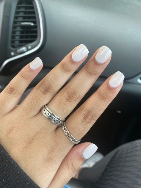 Ivory Dip Powder Nails, White Pearl Dip Nails, Soft White Dip Powder Nails, Dip Powder Wedding Nails For Bride, Dip Powder White Nails, Pearl White Dip Nails, White Tip Dip Powder Nails, White Dip Powder Nails Short, Pearl Dip Powder Nails