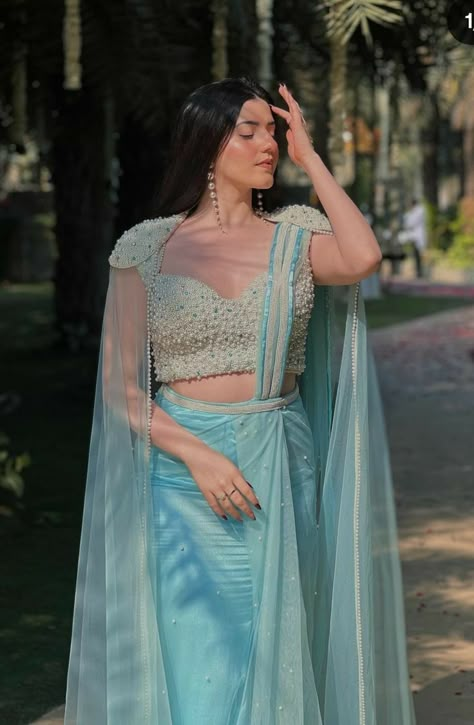 Blue Haldi Outfit, Weeding Dress Outfits Women, Indian Dress Up, Outfit Indian, Smart Casual Women Outfits, Saree Blouse Styles, Simple Frock Design, Simple Saree Designs, Black Lehenga