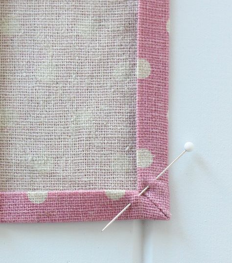 Make Your Own Linen Napkins - A Spoonful of Sugar Cloth Napkins Diy, Sewing Mitered Corners, Diy Napkins, Crocheted Lace, Cloth Napkin, Linens And Lace, Easy To Sew, Sewing Projects For Beginners, Diy Sewing Projects