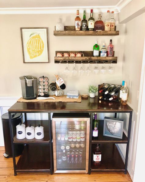 Home Drink Station Bar Areas, Diy Coffee And Liquor Bar, Diy Bar Apartment, Wine Bar Coffee Station, Mini Bar And Coffee Bar, Coffee And Drink Bar Station, Bar Coffee Area In Kitchen, Salon Beverage Bar Ideas, Home Beverage Bar