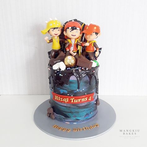 Boboiboy Cake Birthday, Boboiboy Cake, Galaxy Cake, Boboiboy Galaxy, Birthday Cake, Dessert, Baking, Turn Ons, Cake