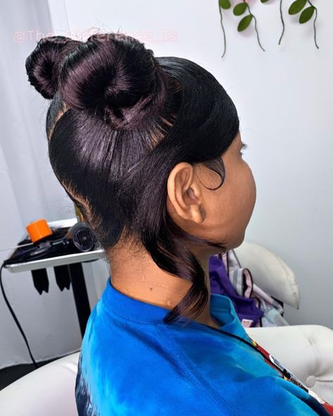 Franshon on Instagram: “👉🏽Book this LOOK‼️✨2 Top Knot Ninja Bun📌 Add Swoop Bangs👍🏽Click Link in bio to schedule Follow our Salon page at @differenceis_hairsalon…” Ninja Bun With Bangs, Two Buns With Bangs, Ninja Bun, Swoop Bangs, Two Buns, Knot Bun, Hairstyles Pictures, Curly Bangs, Space Buns