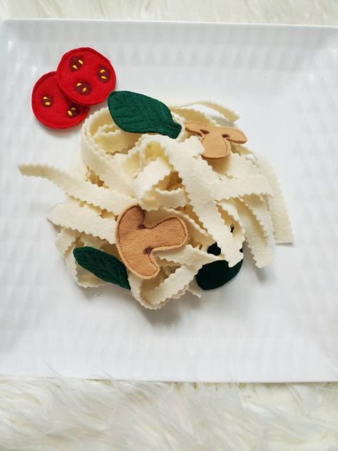 Felt Pasta Dinner Pretend Play Food Felt Pasta Felt - Etsy Canada Felt Tomato, Mushroom Slice, Felt Pasta, Tomato Slice, Felt Food Diy, Felt Food Patterns, Felt Mushroom, Pretend Play Food, Felt Play Food