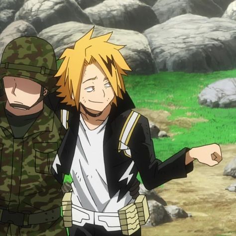 Sero And Denki, Denki Kaminari, Friends Wallpaper, Fav Characters, Matching Icons, Boku No Hero Academia, Beautiful Photo, Anime Funny, My Hero Academia