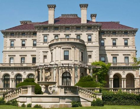 Breakers Mansion, The Breakers Newport, Gilded Age Mansions, Rhode Island Mansions, Vintage Mansion, Newport Mansions, Mansion Aesthetic, American Castles, Big Mansions