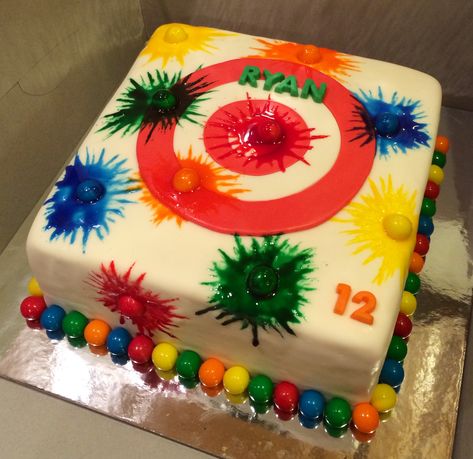 Paintball cake Paintball Party Cake Ideas, Paintball Cupcake Ideas, Gellyball Birthday Cake, Paintball Party Cake, Paintball Themed Cake, Gel Blaster Birthday Party Ideas, Paintball Birthday Party Ideas, Paintball Themed Birthday Party, Gellyball Birthday Party Ideas