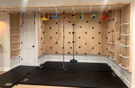 Basement Gymnastics Area, Indoor Jungle Gym Diy, Basement Jungle Gym For Kids, Ninja Basement, Basement Playground, Kids Gym Room, Active Playroom, Playrooms Ideas, Basement Kids