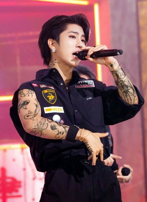 Han Jisung Tattoo, Stray Kids Tattoo, Jisung Stray Kids, Kids Tattoo, Emo Boy, Tattoos For Kids, Emo Boys, Han Jisung, Ji Sung