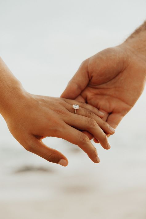 Engagement Ring Photoshoot, Ring Photoshoot, Engagement Pictures Beach, Pastel Wedding Colors, Cute Engagement Photos, Couple Engagement Pictures, Engagement Pictures Poses, Engagement Ring Photos, California Engagement