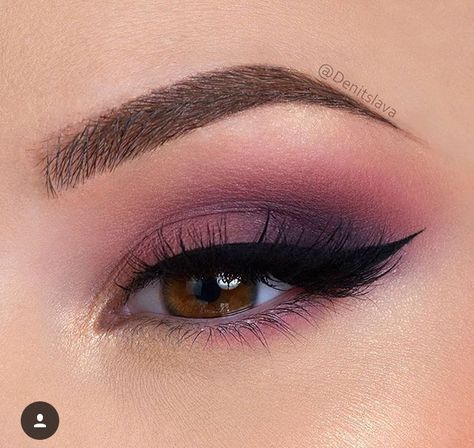 Pink purple eyeshadow Eye Makeup For Brown Eyes Tutorial, Makeup For Plum Dress, Mauve Makeup Look, Profile Makeup, Denitslava Makeup, Natural Makeup Tips, Best Natural Makeup, Eye Makeup Pictures, Smoky Eyes