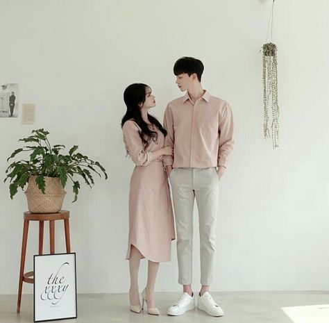 BTS preferences Started:04/08/2019 Some 🔞 #fanfiction #Fanfiction #amreading #books #wattpad Prewed Korean Style, Prewedding Korean Style, Couple Style Fashion Outfits, Korean Couple Fashion, Couple Outfits Korean, Prenup Outfit, Prenuptial Photoshoot, Casual Photography, Couple Korean